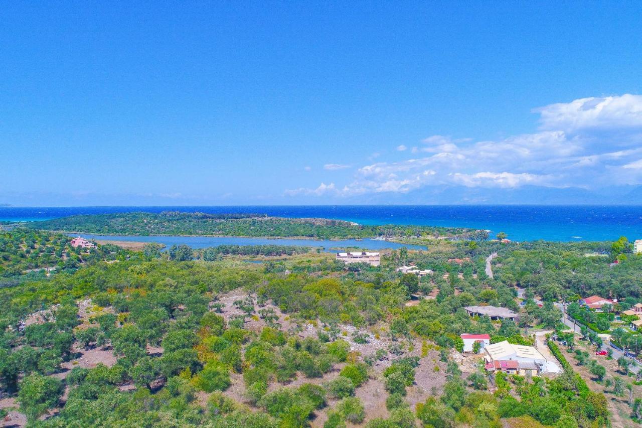 Villa Lianolia Peritheia Экстерьер фото