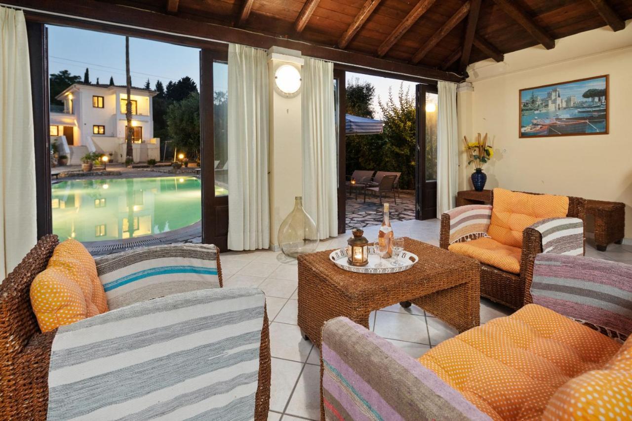 Villa Lianolia Peritheia Экстерьер фото