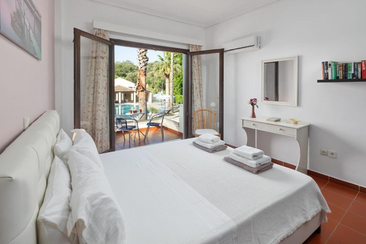 Villa Lianolia Peritheia Экстерьер фото