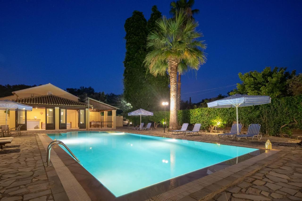 Villa Lianolia Peritheia Экстерьер фото